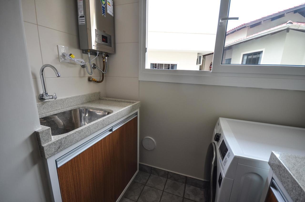 1079 - Apartamento Com Vista Para O Mar Em Bombinhas Kültér fotó